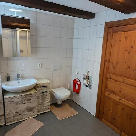 Lägenhet Lehmann 1 Eg & Og 220m2 *