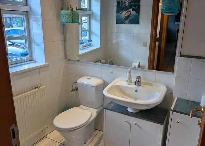 Lehmann 1 Eg & Og 220m2 Apartman *